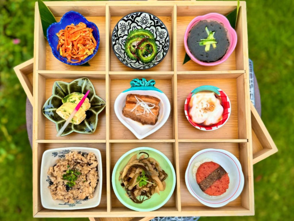 朝食（沖縄食体験）