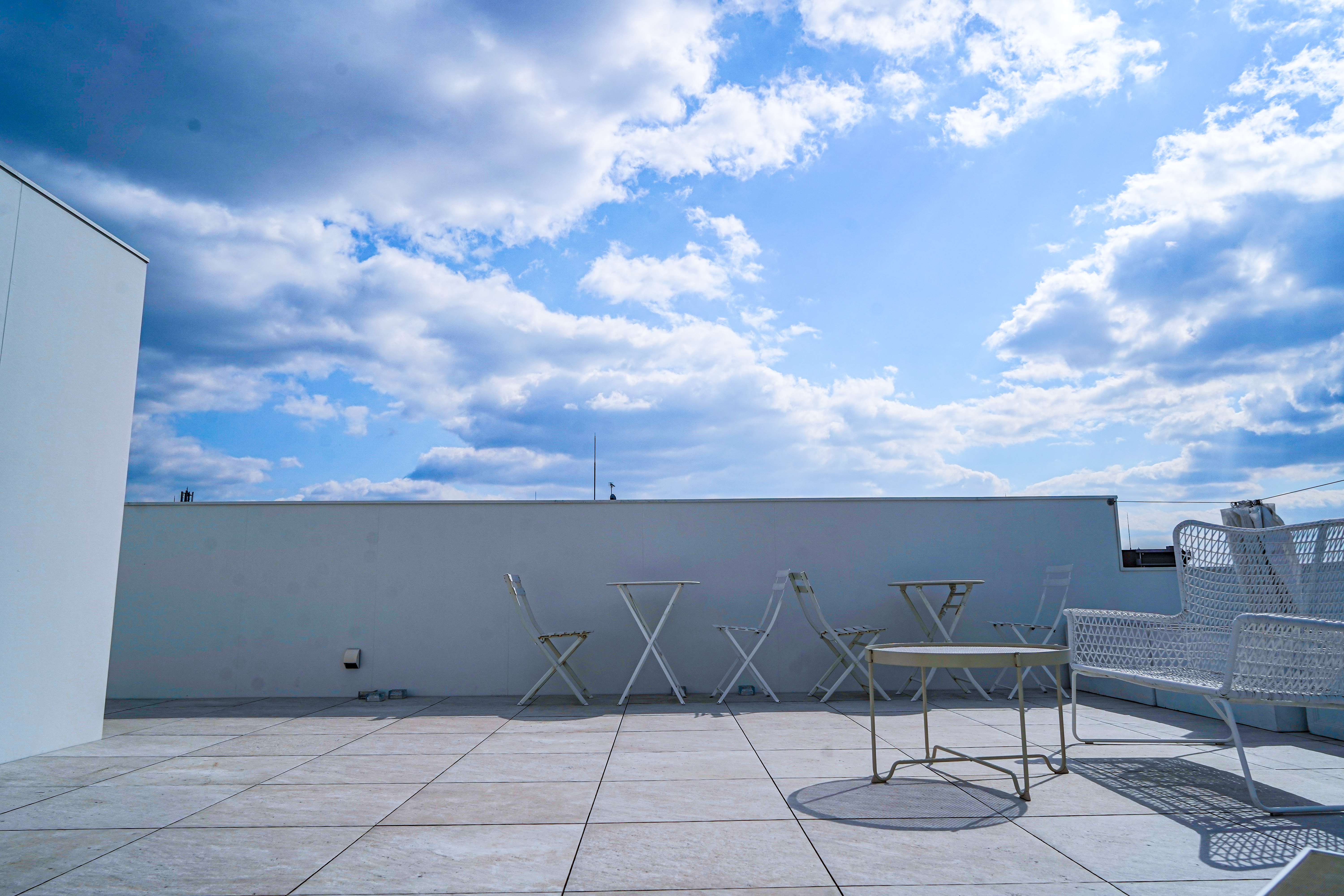 京都駅周辺の当館屋上にあるルーフトップ。ルーフトップピクニックしてもOK。