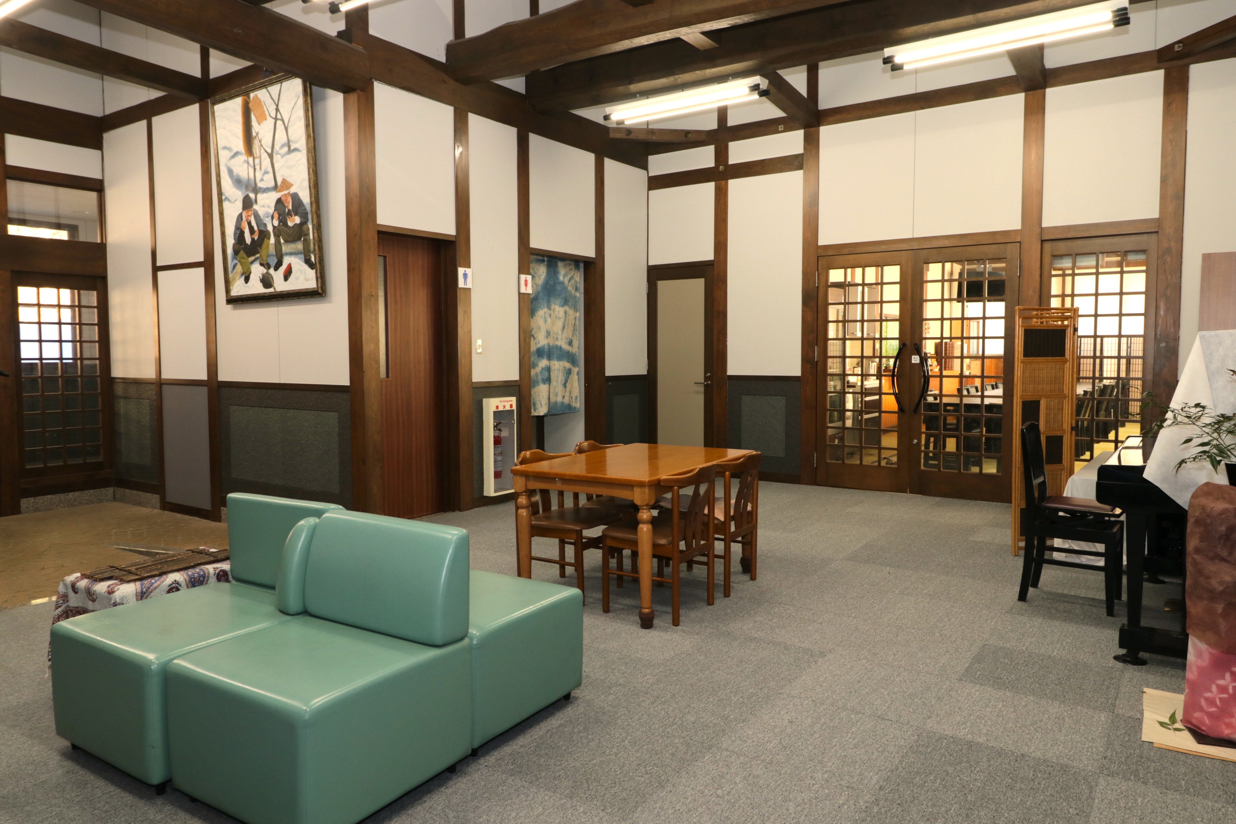 やまびこ館ロビー