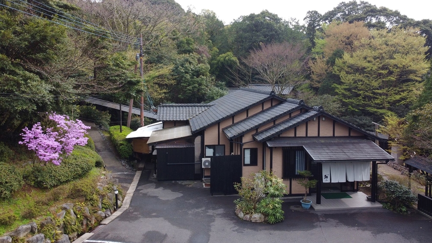 いやしの里松苑　外観（16：9）