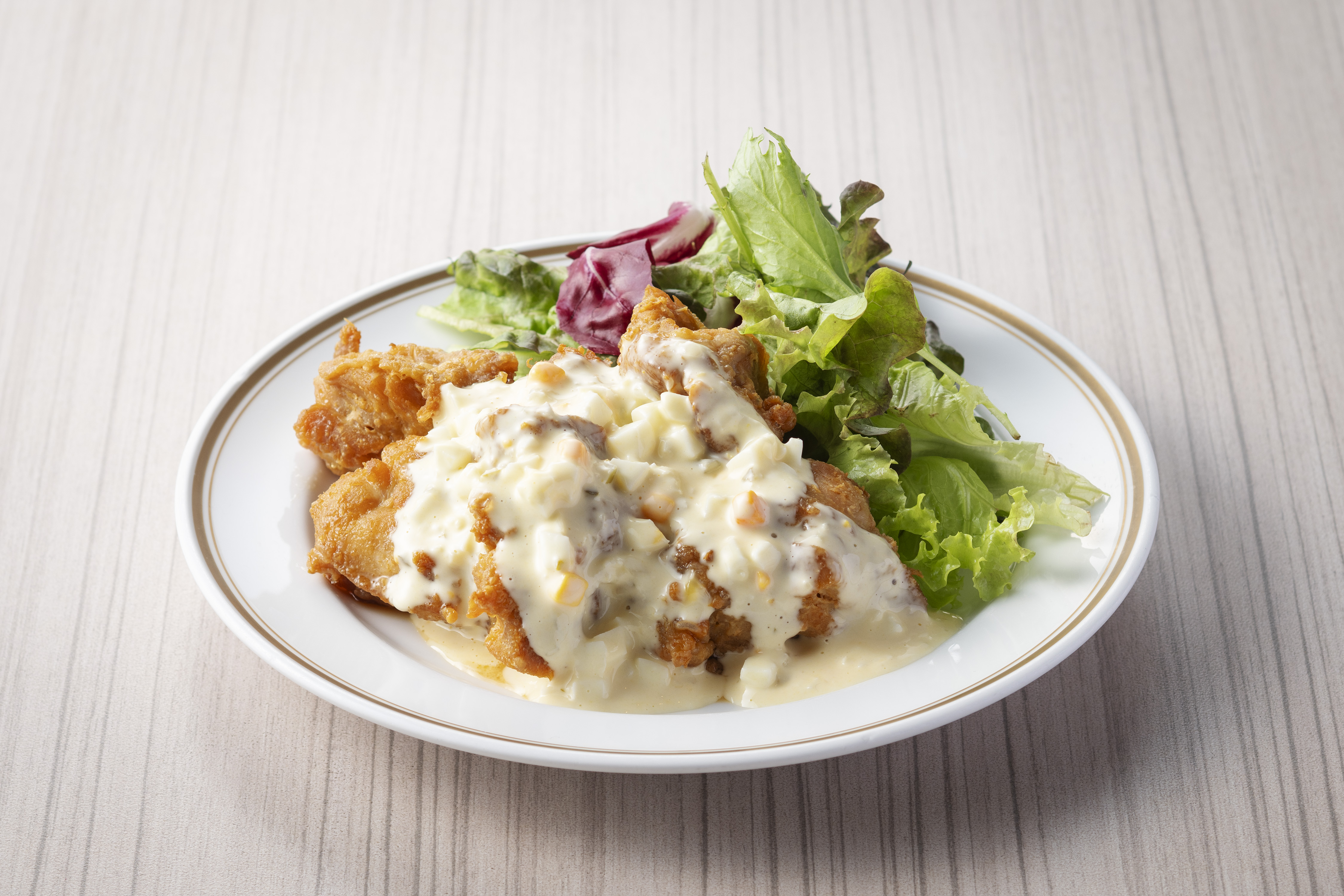 朝食ビュッフェ　宮崎名物・チキン南蛮