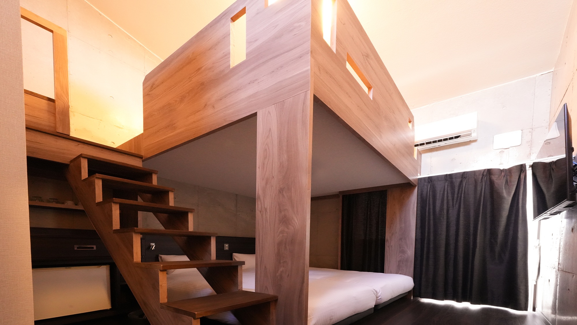 和洋室 12月リニューアル！ロフト付で嬉しい畳・寝具付き 