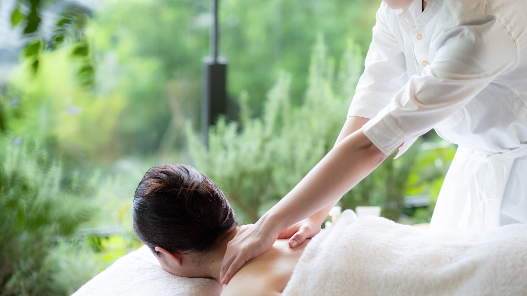 【期間限定｜90分のインルームスパ付プラン】ボディ・フェイシャルトリートメントで優雅なひとときを