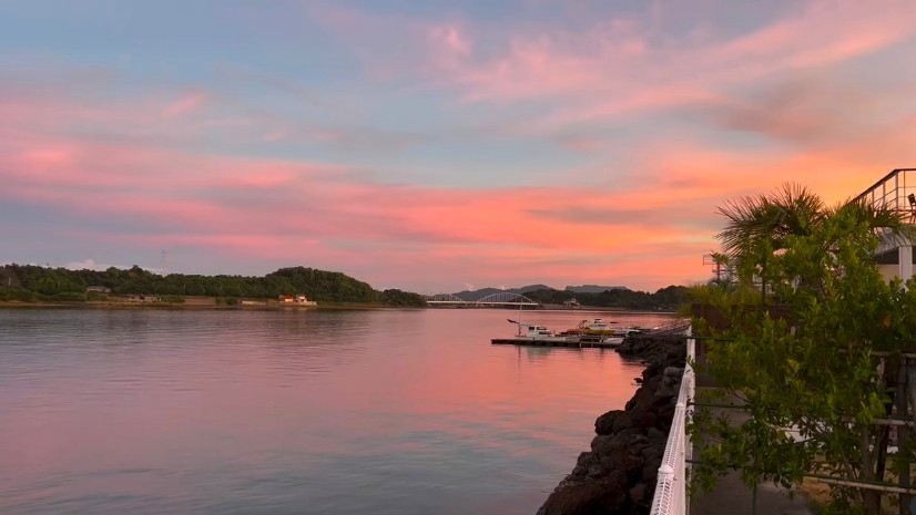 【夕日満喫プラン】海は目の前！絶景のサンセットを見ながらアウトドア♪＜BBQ利用料込＆朝食付＞