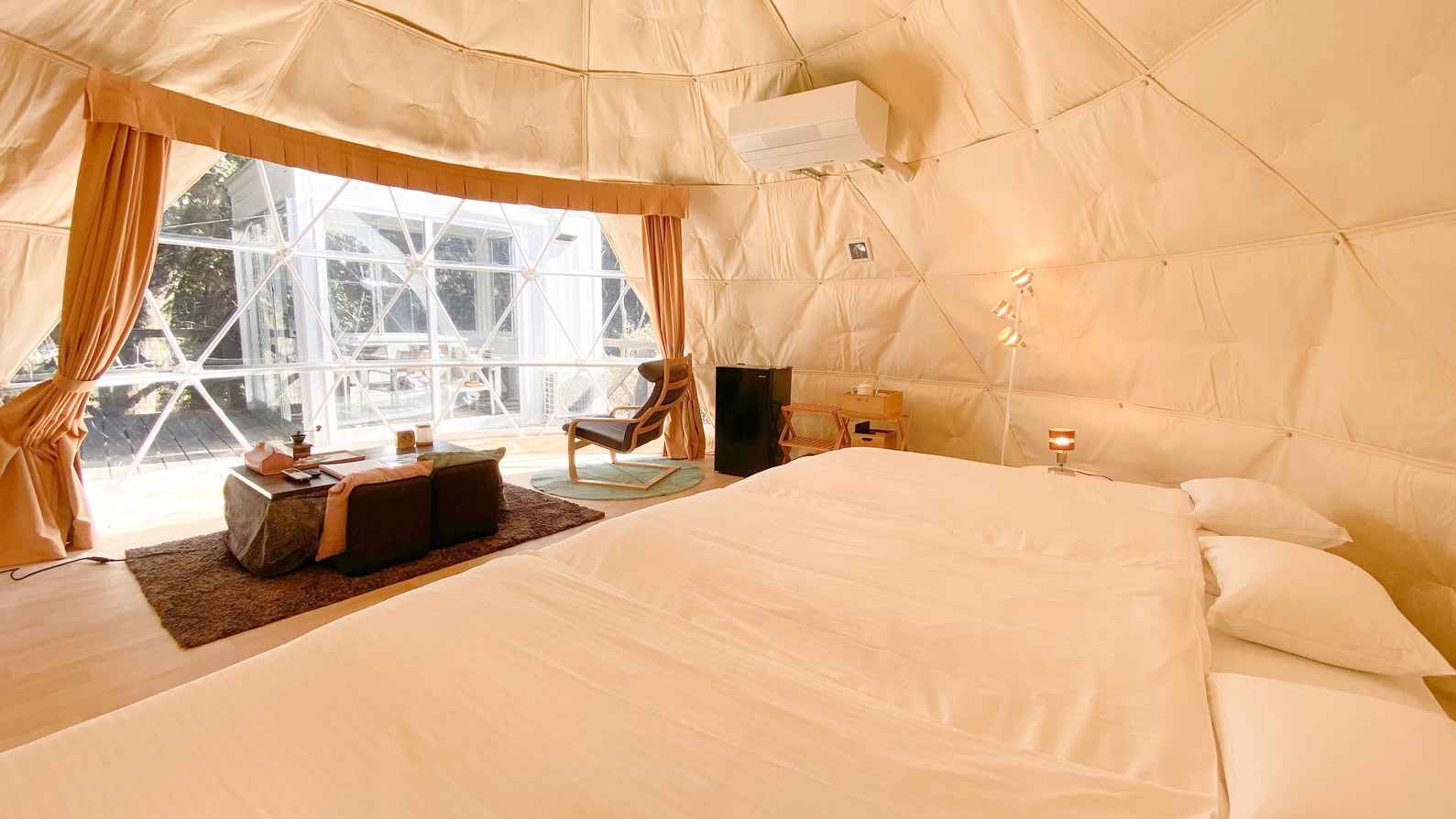 ドームテント 内装