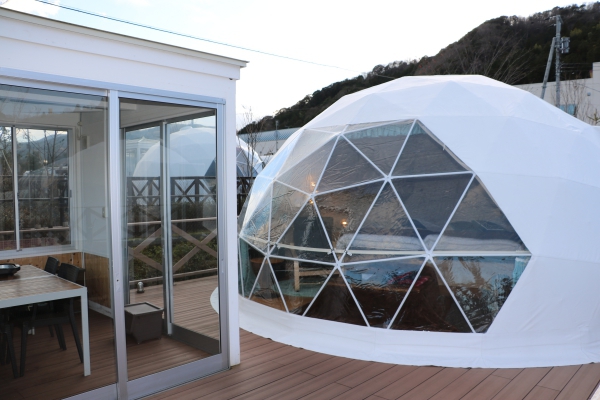 【ペット同伴】愛犬と過ごす『グランピング』【1泊2食BBQ付】テント泊〜自家源泉の掛け流し温泉無料〜