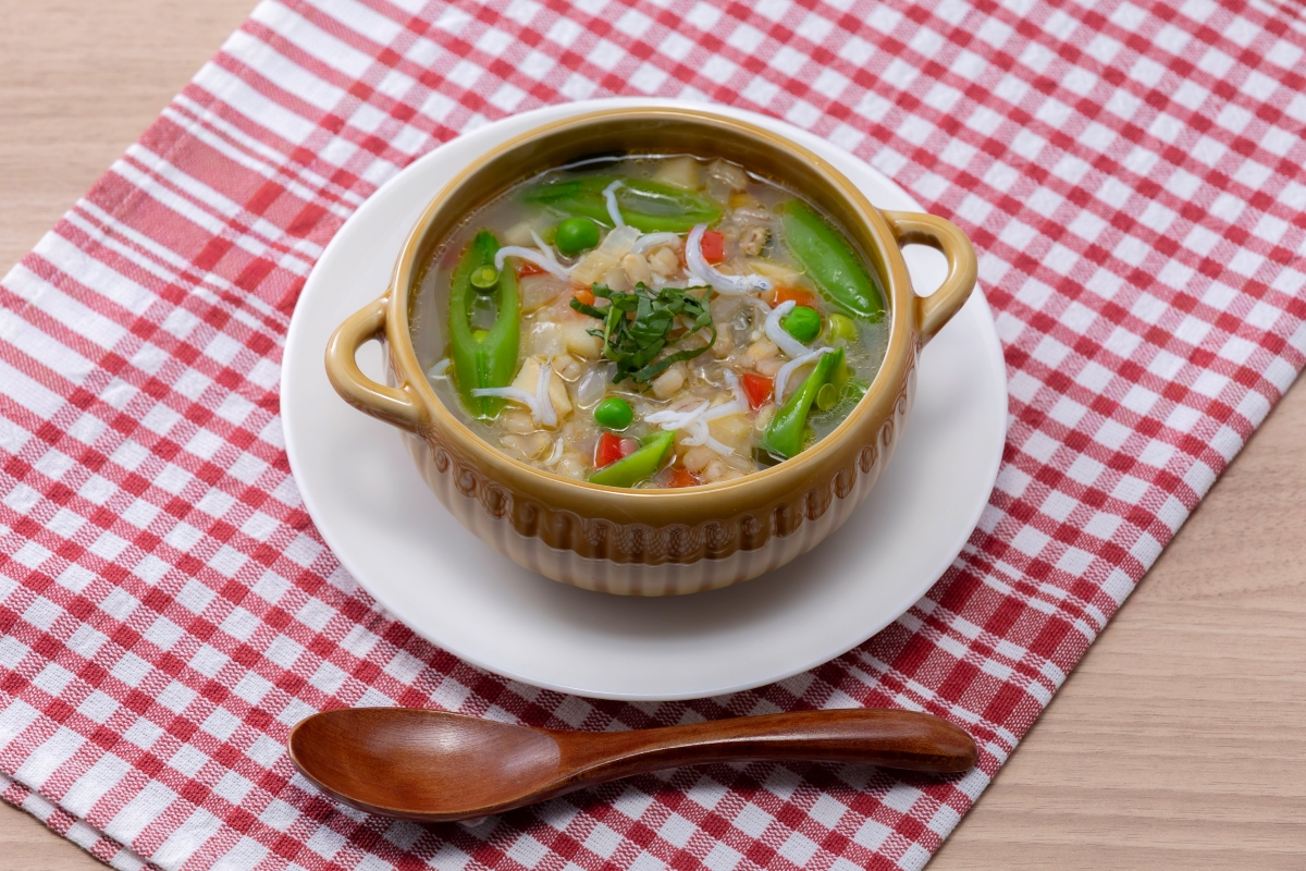 【朝食　春メニュー】しらすと春野菜の大麦カルドッソ