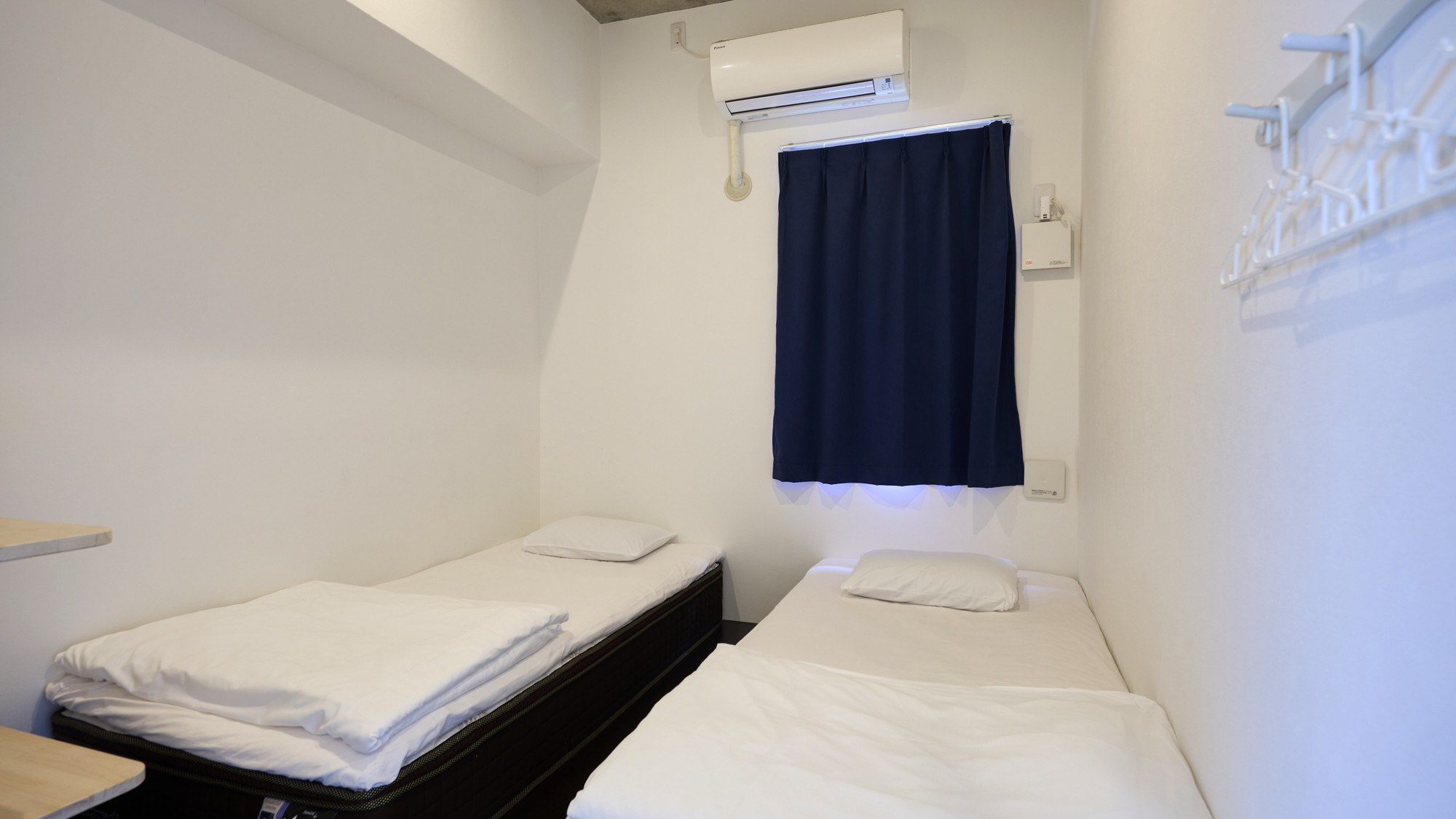 2名用個室　男女共用フロアの客室と女性専用フロアの客室がございます。ご予約間違えにお気を付けください