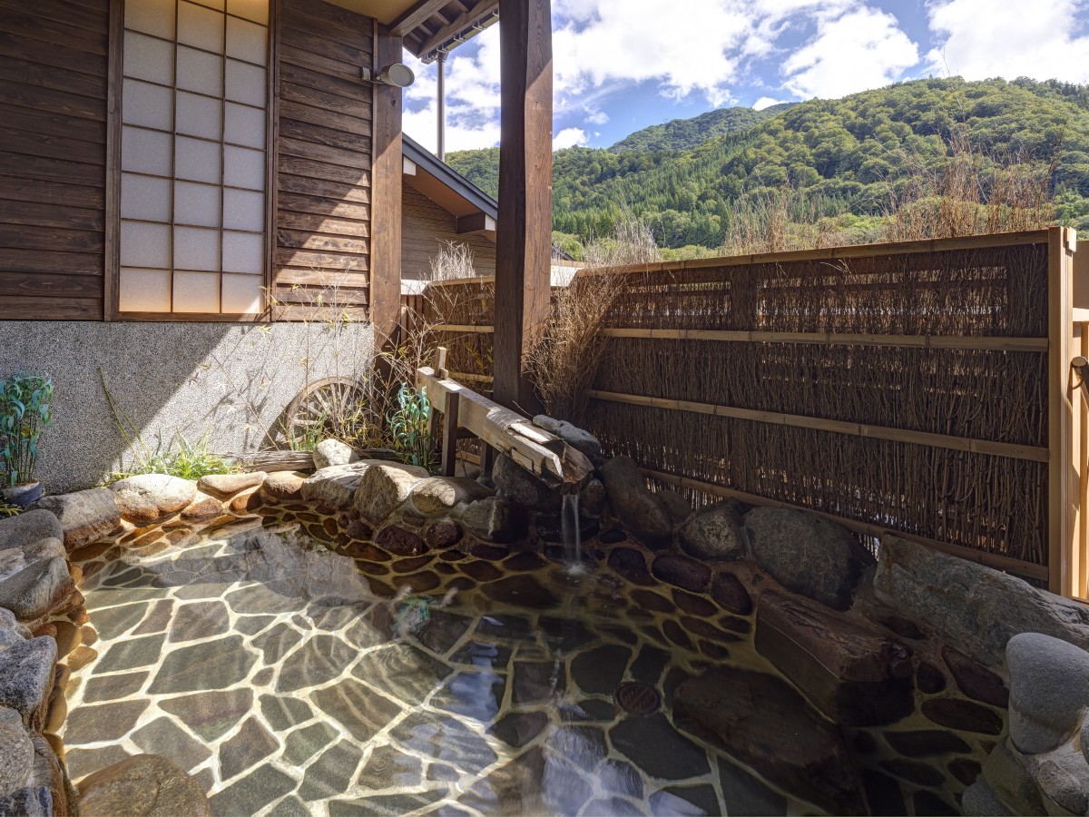 【大浴場：露天風呂】