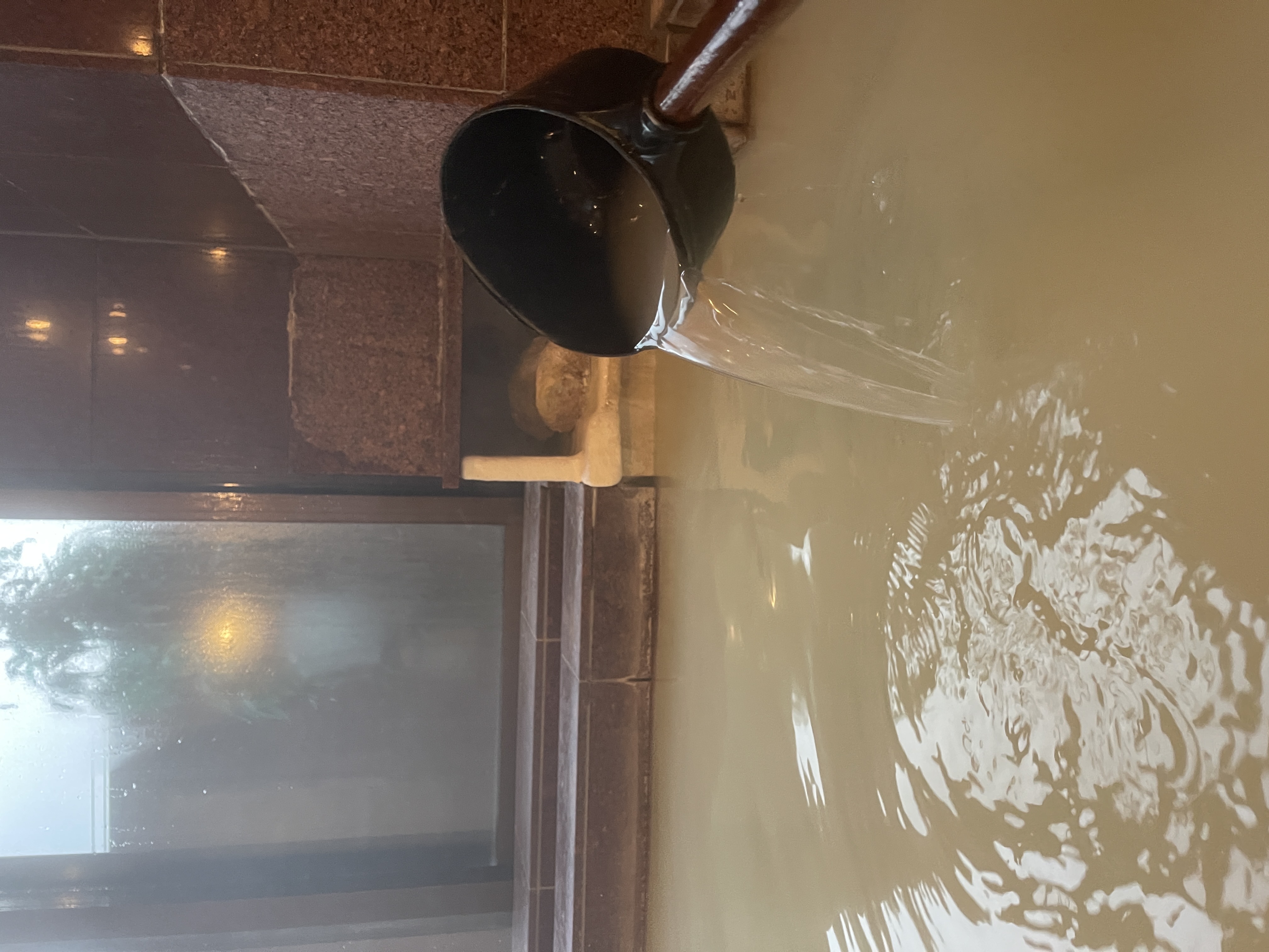 源泉掛け流し　温泉