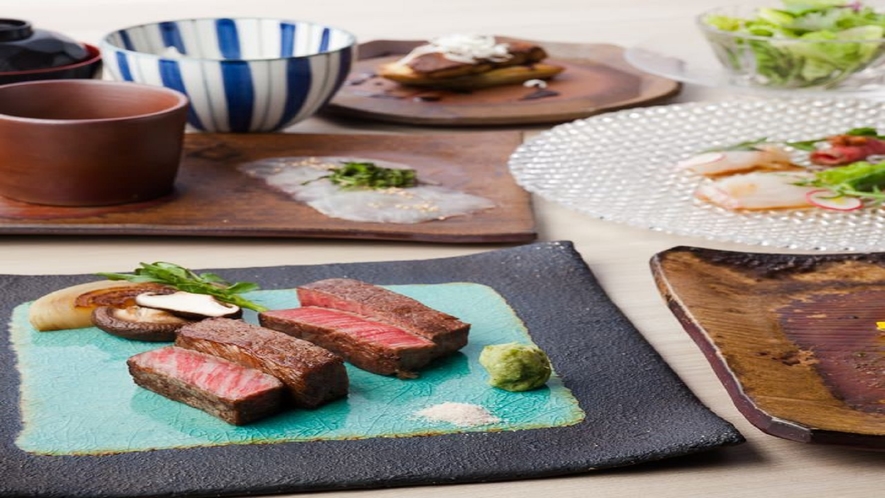 鉄板SETO　愛媛県産熟成真鯛のカルパッチョや讃岐オリーブ牛ステーキ