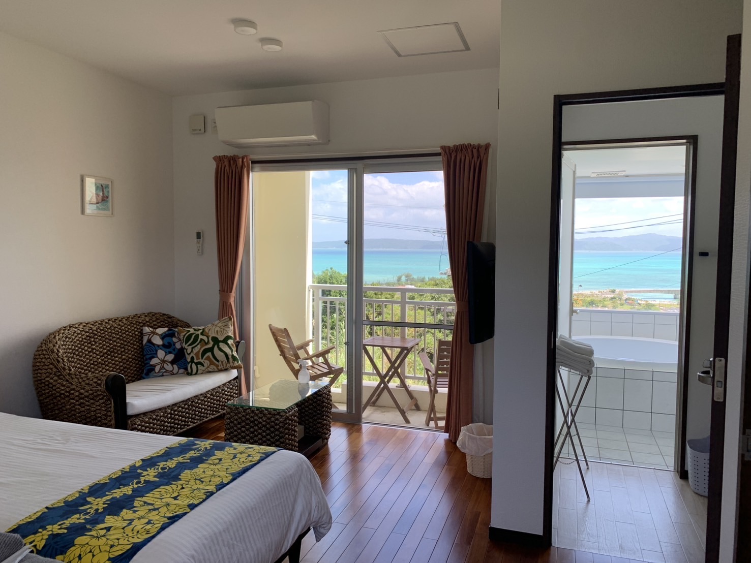 オーシャンビューツインルーム202