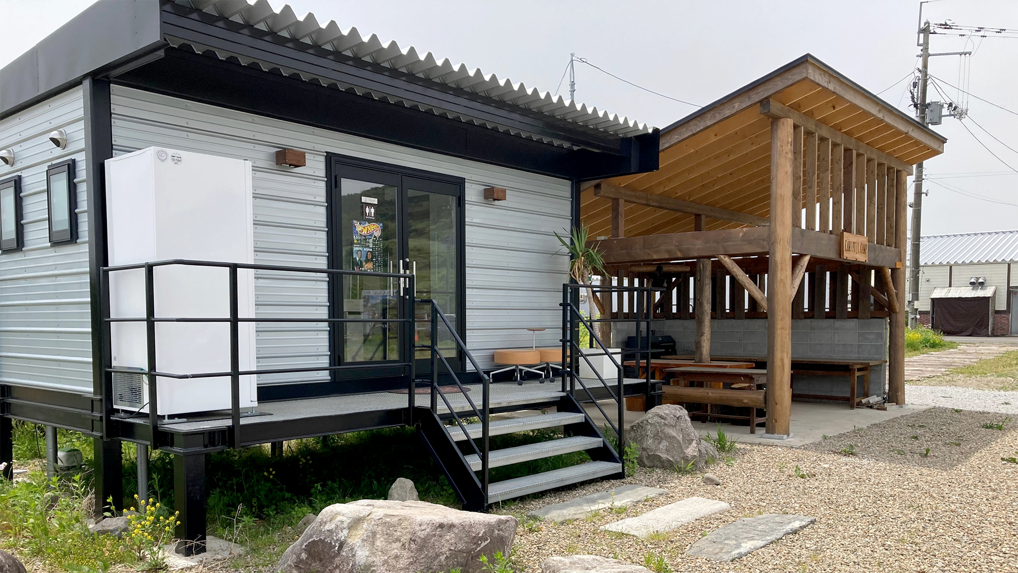 *クマさんキャンプ場／トイレ＆シャワールーム