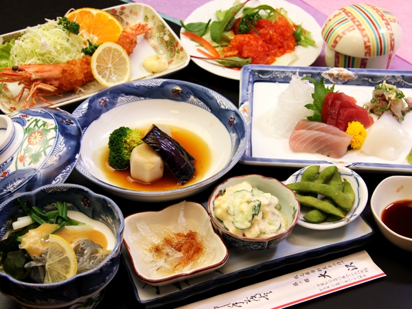 全室海ビュー！旅の館大沢2代目が心を込めてお作りする海の幸を中心とした自慢のお料理を堪能【2食付き】