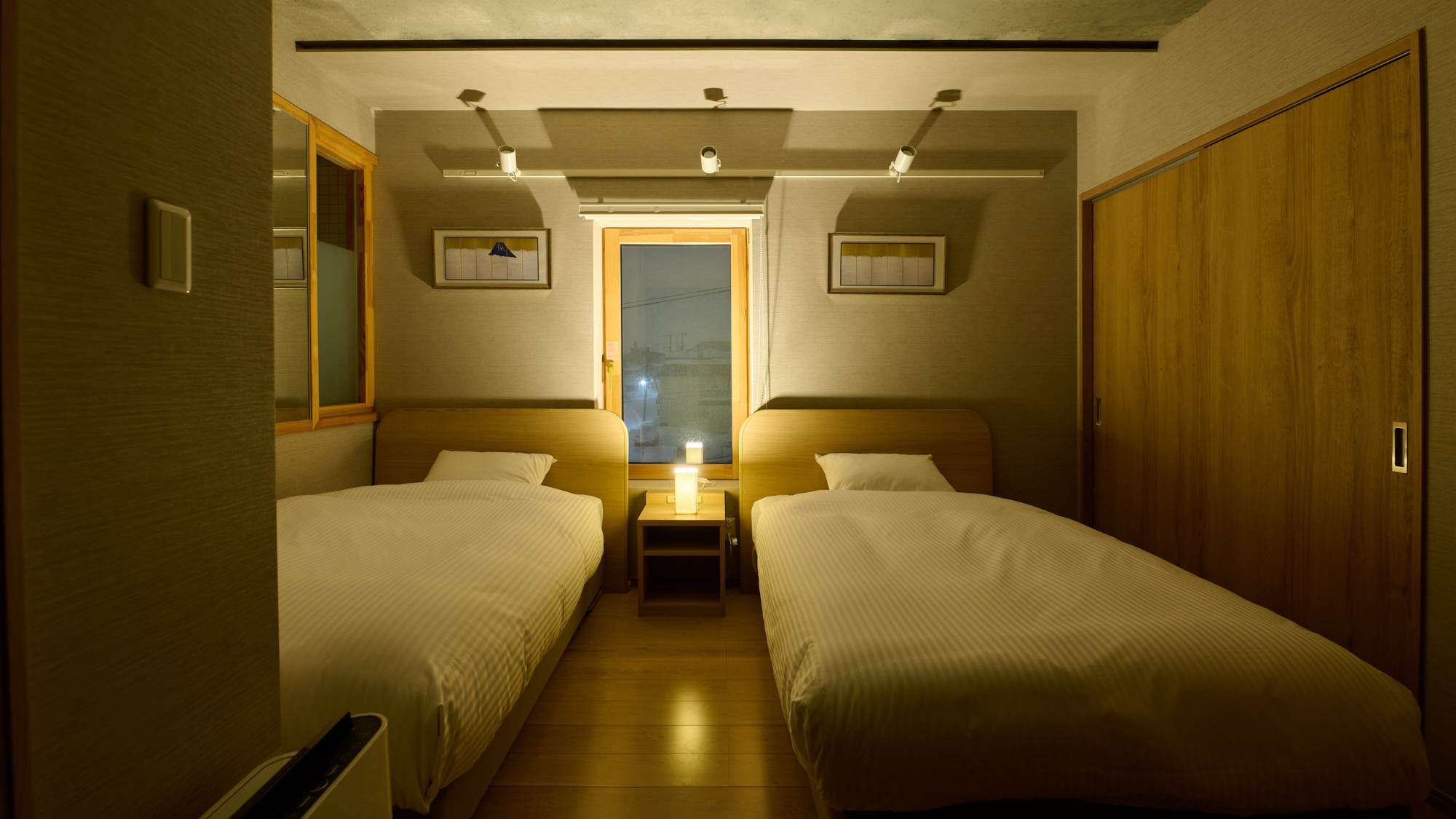 パノラマスイート（セミダブル2台）