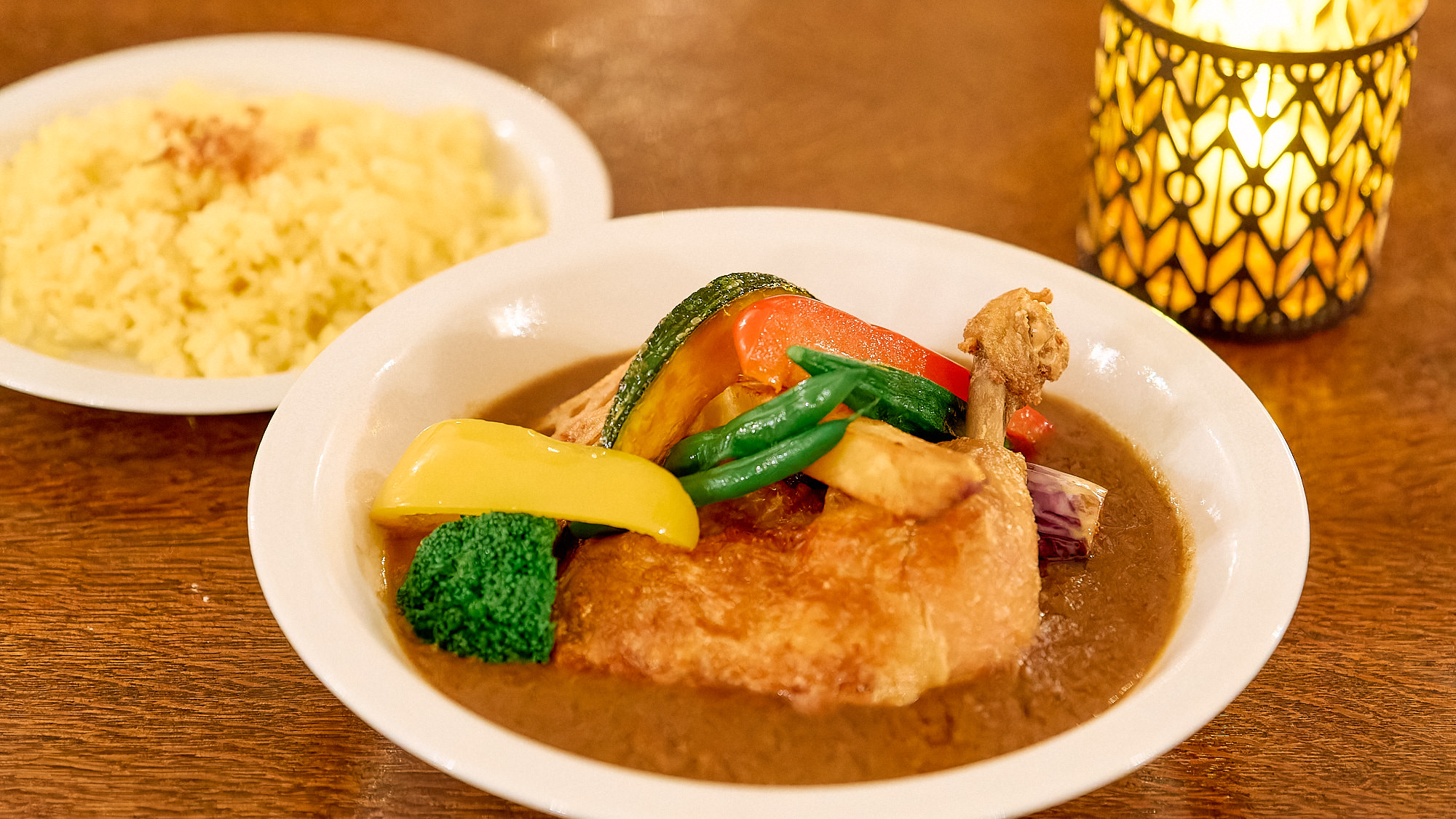鶏もも肉のしっとりコンフィ スープカレー