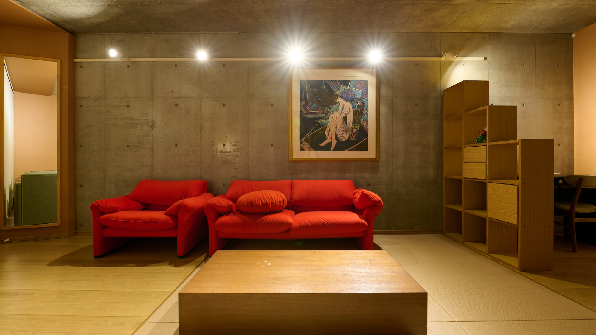 リビングスイート（セミダブル3台）