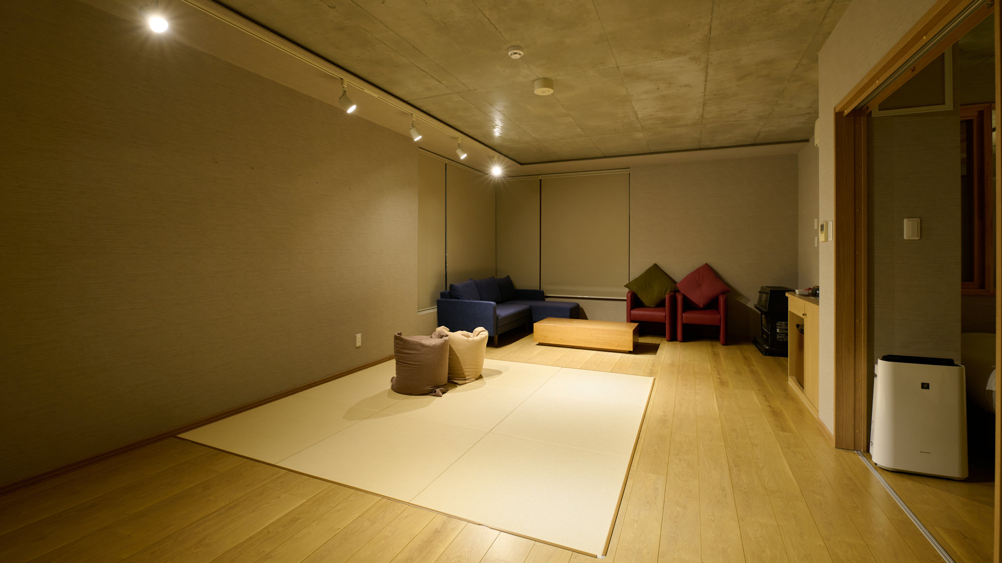 パノラマスイート（セミダブル2台）