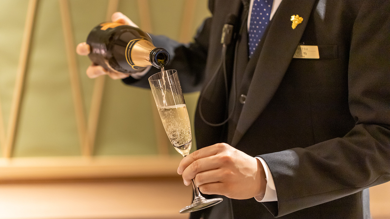 GKPD2「松葉蟹半身付」グルメディナーとワイン・日本酒のペアリングプラン♪シーサイドダイニング♪