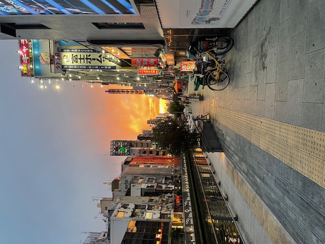 周辺観光地　とんぼりリバーウォーク