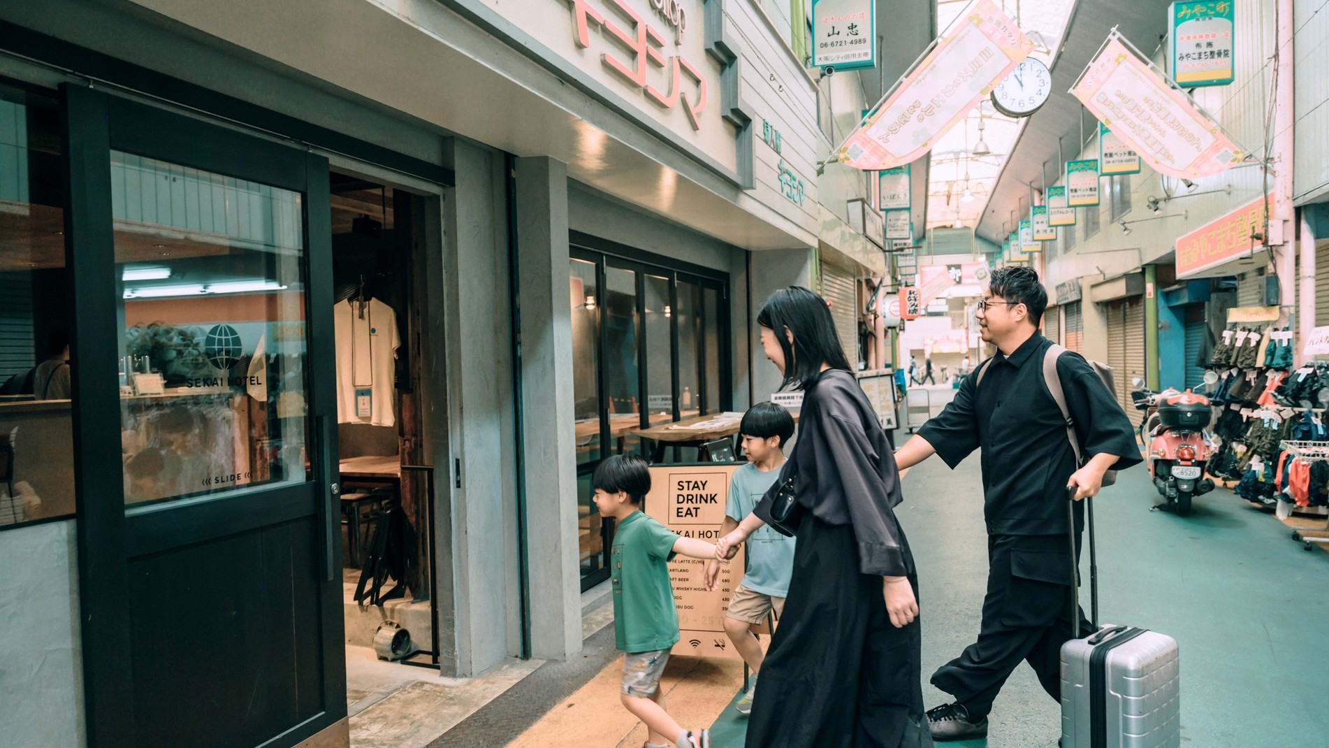 【春休みGW応援！】【お子様は添い寝・朝食＋銭湯無料】大阪グルメも観光も！家族ひと部屋で広々ステイ！