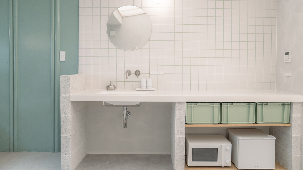 【デラックス商店街ビュー：旧ミセスの用品 松屋】