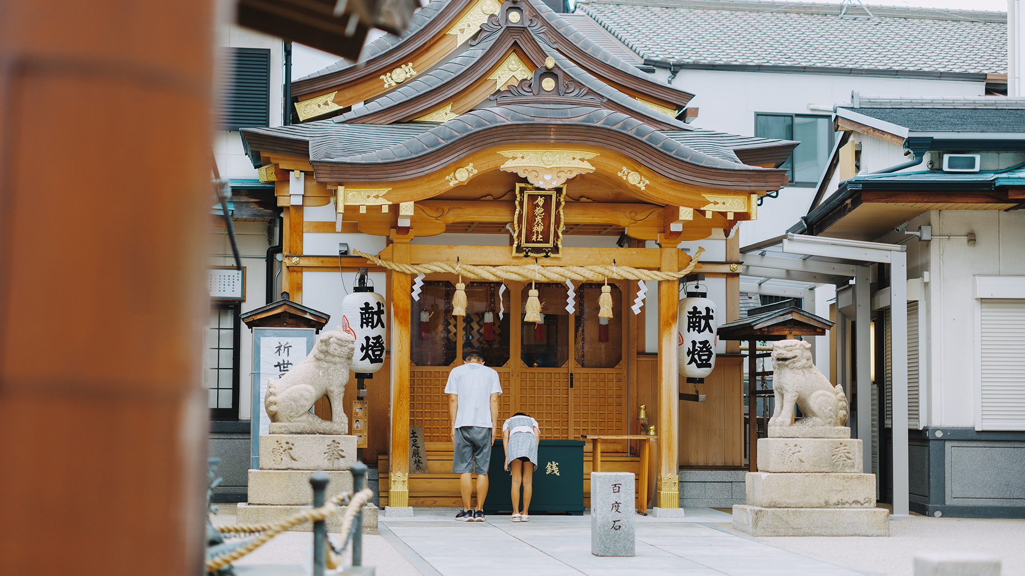【布施戎神社】「日本一大きいえべっさん」にお参りして、商売繁盛のゲン担ぎ！