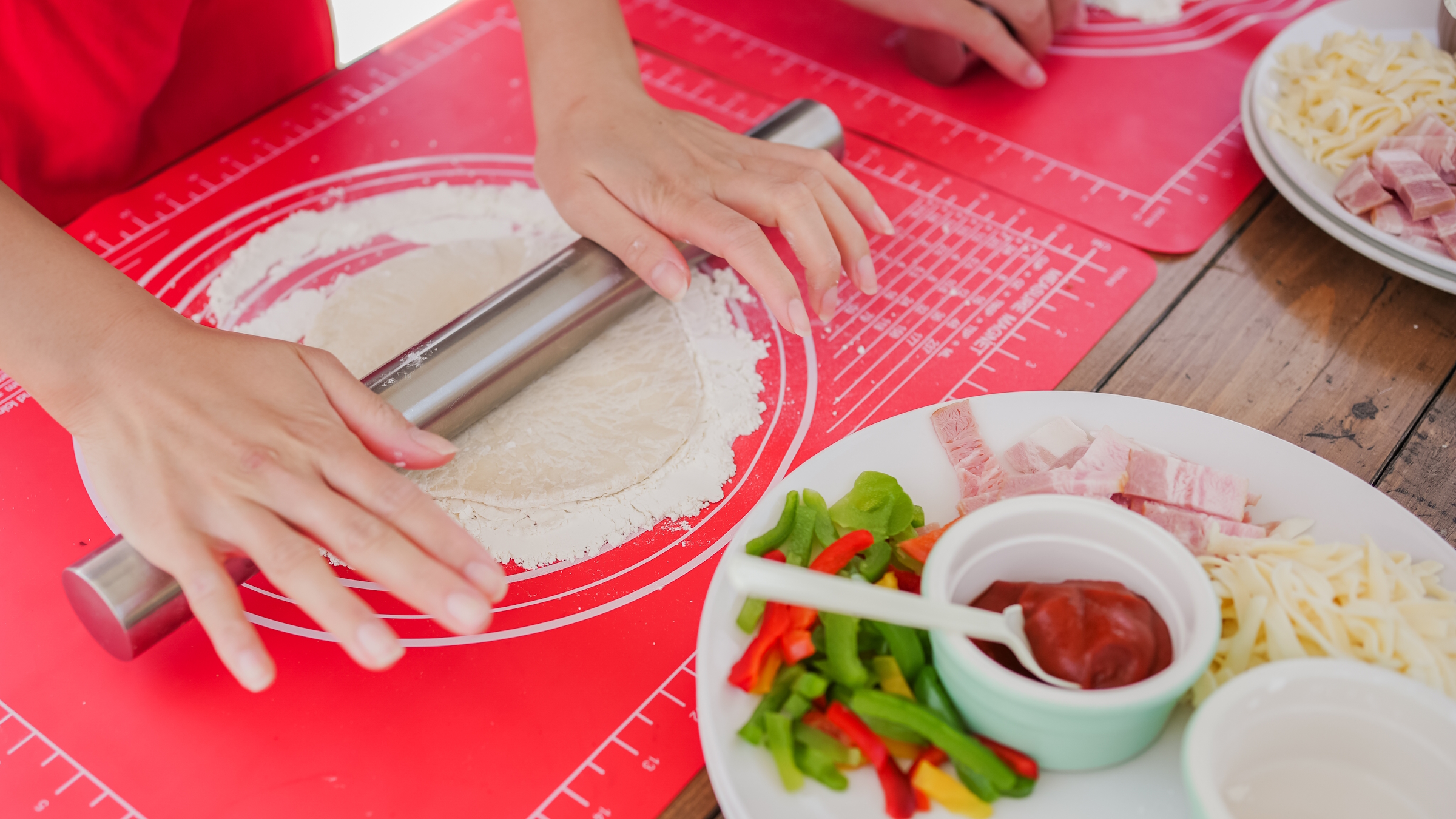 手作りピザ体験　※事前予約制