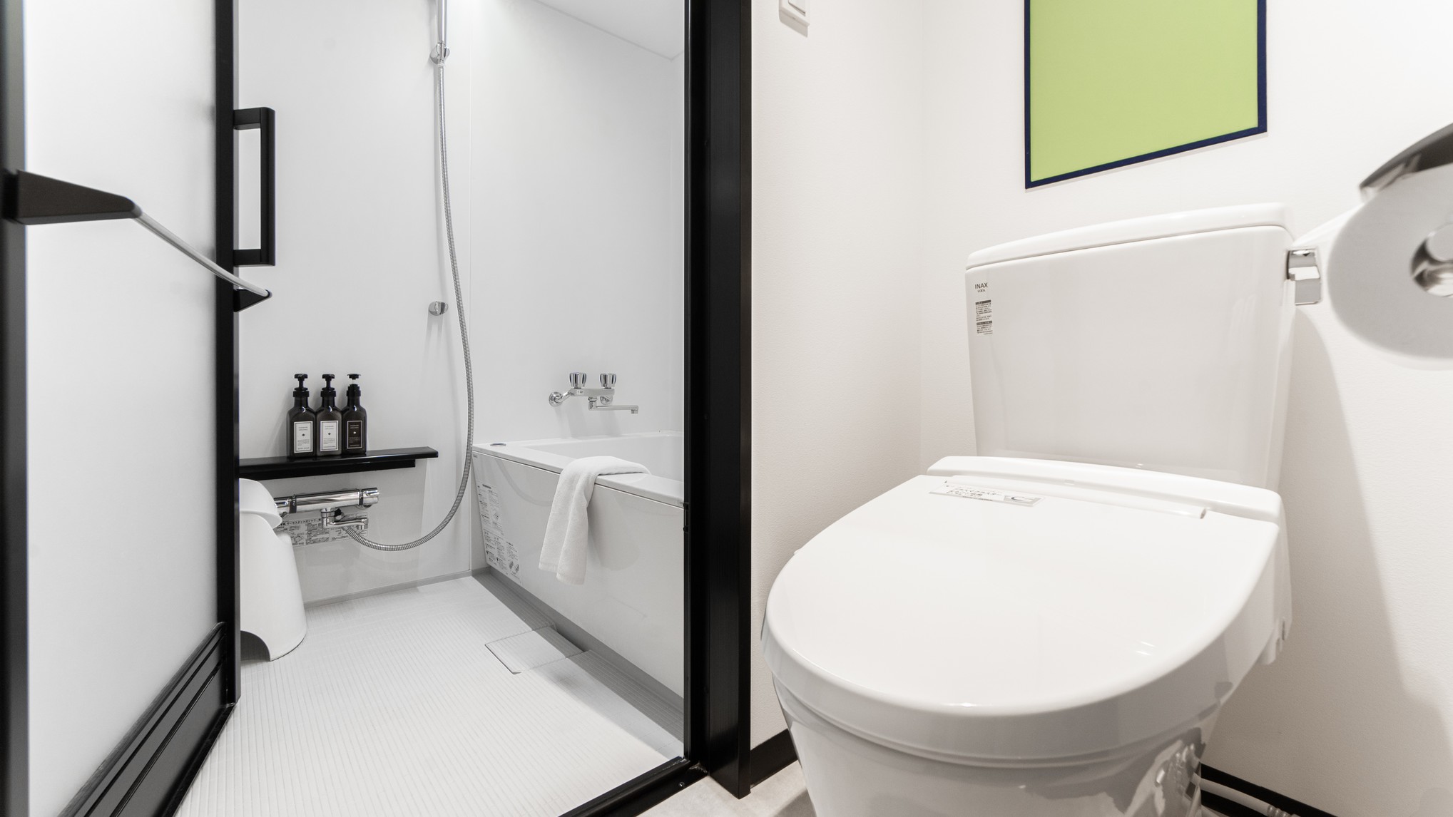 全室バス・トイレ別で快適性◎