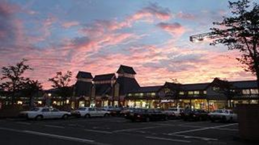 高田駅夕日夜景