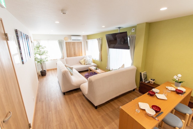 2F リビング・ダイニングルーム