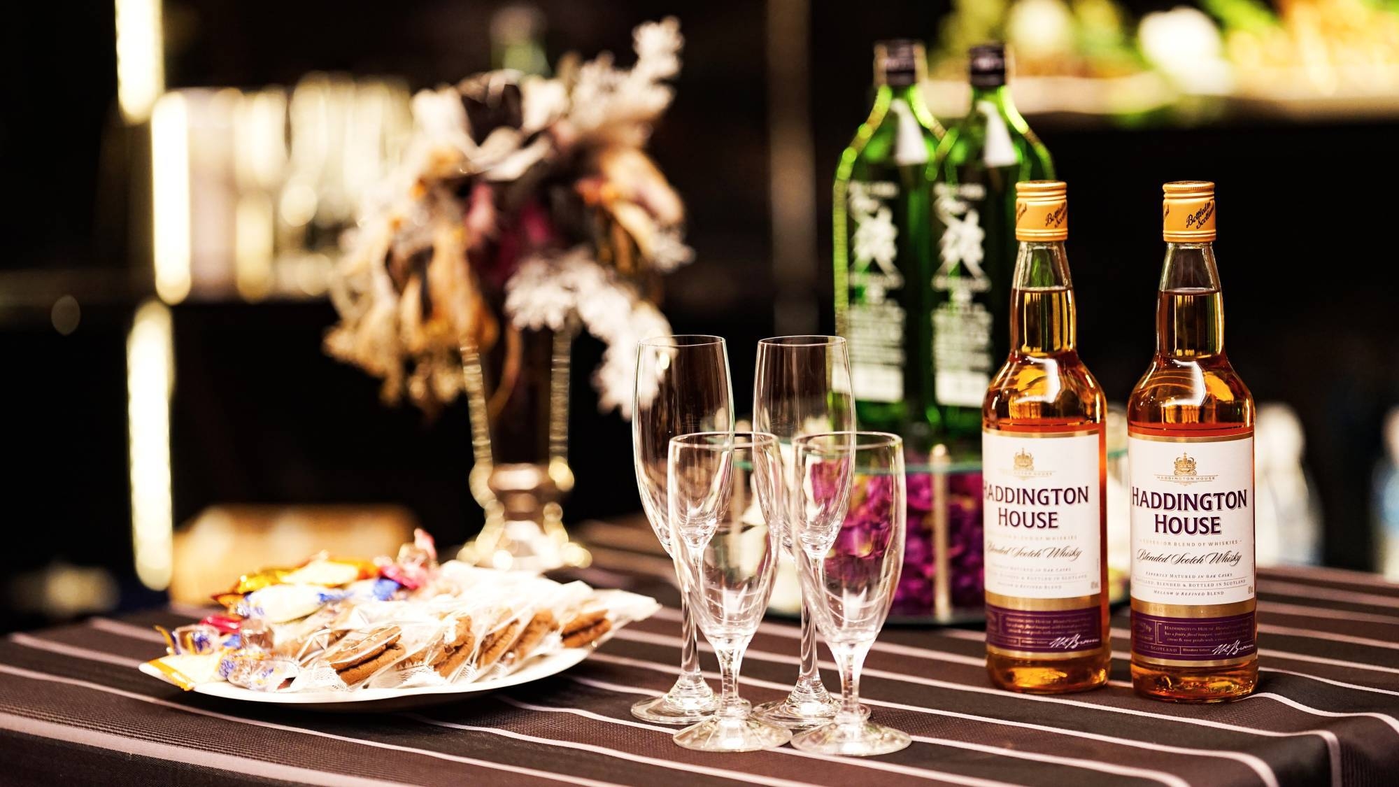 【ラウンジ口コミ募集中】【朝食付】専用ラウンジでゆったり大人の休息＜県産食材の特製ビュッフェ＞