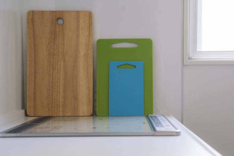 KITCHEN ITEM