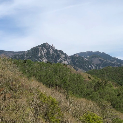 日本百名山、瑞牆山と金峰山へのアクセスも良いです