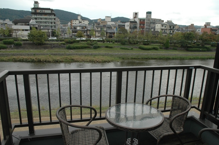 対岸は花街・宮川町