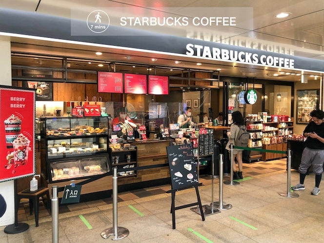 JR蒲田駅構内のSTARBUCKS COFFEE。飲みたくなったら徒歩7分の距離です。STARBUC