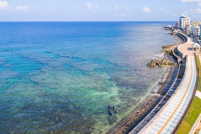 家から徒歩30秒の「宮城海岸」は、サンセットでも有名です♪朝&夕方の散歩は最高ですよ!