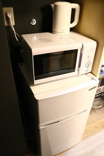 Refrigerator and Microwave