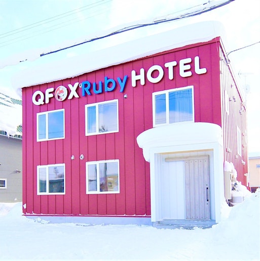 建物外見 BUILDING EXTERIOR