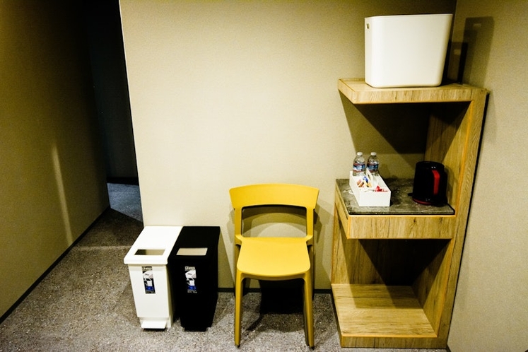 部屋家具 ROOM FURNITURE