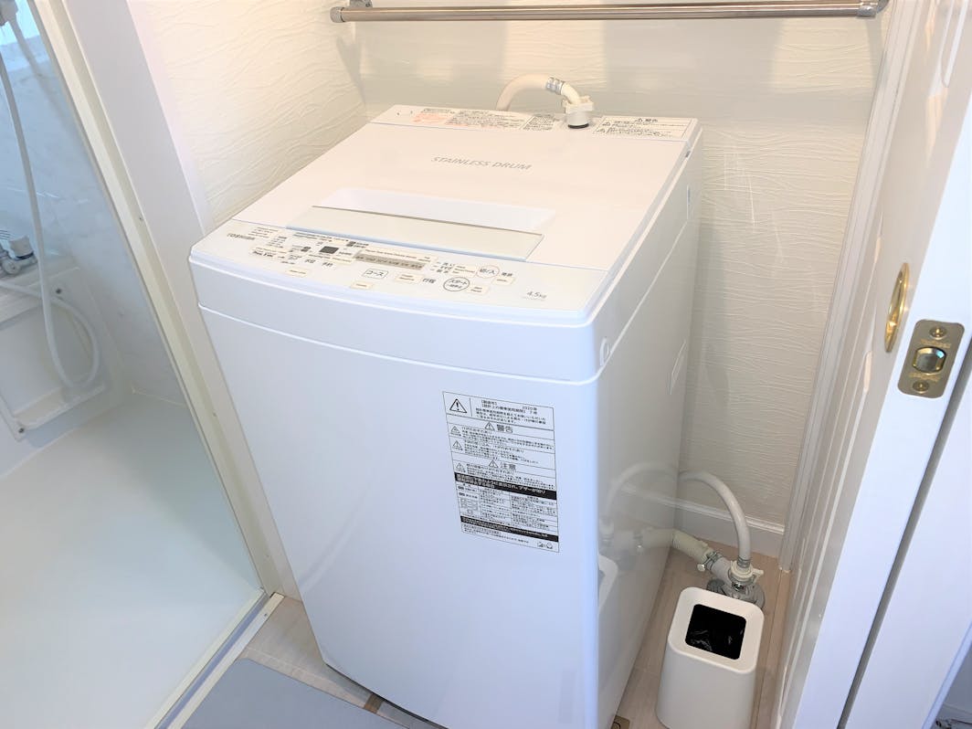 洗濯機があります。There is a washing machine.