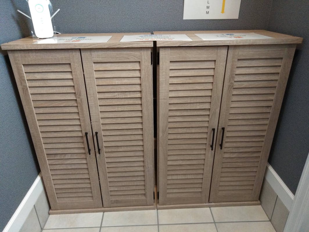 消毒済みスリッパと下駄箱もあります。There are disinfected...