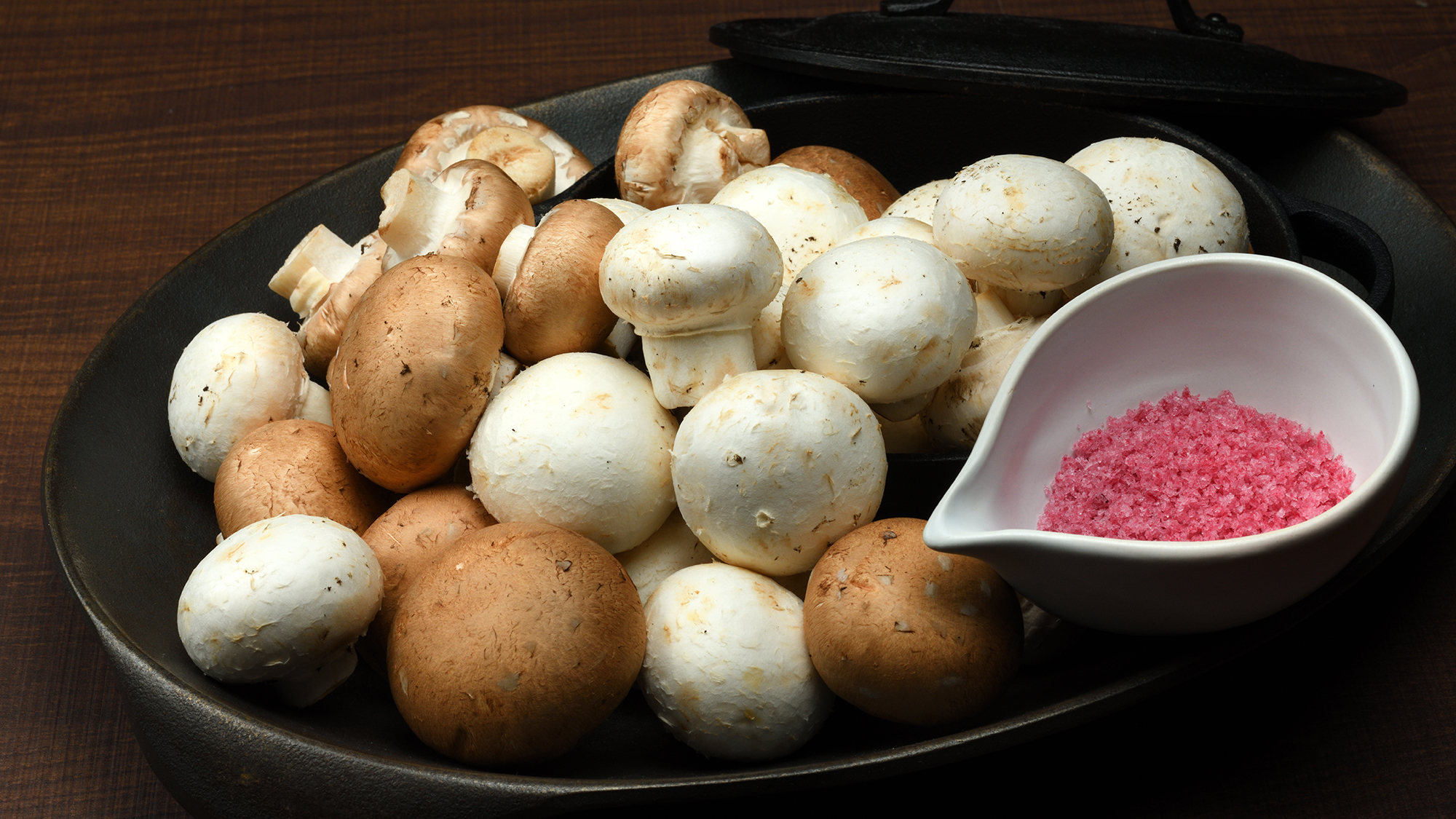 八幡平マッシュルームと山ぶどう塩