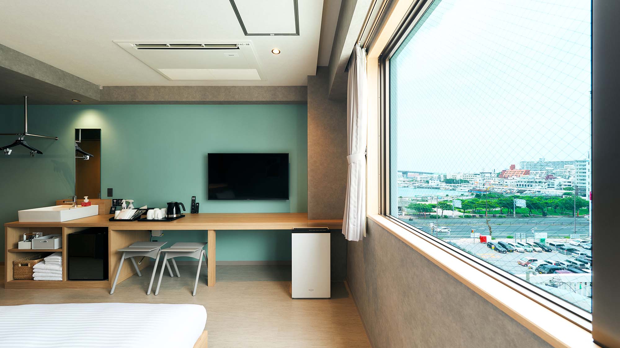 ・【7階】ツインルーム/爽やかなグリーンを基調としたお部屋は、28平米の広々設計！