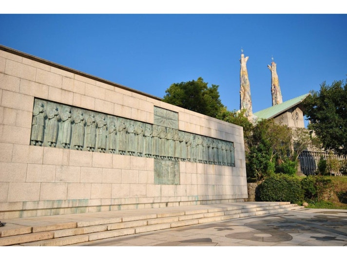 日本二十六聖人記念館は、バス停「長崎駅前」が最寄です。