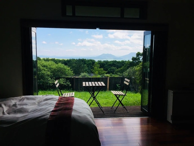晴れた日にはお部屋から阿蘇五岳の眺望が望めます