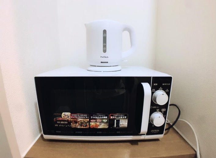 電子レンジ、ポット