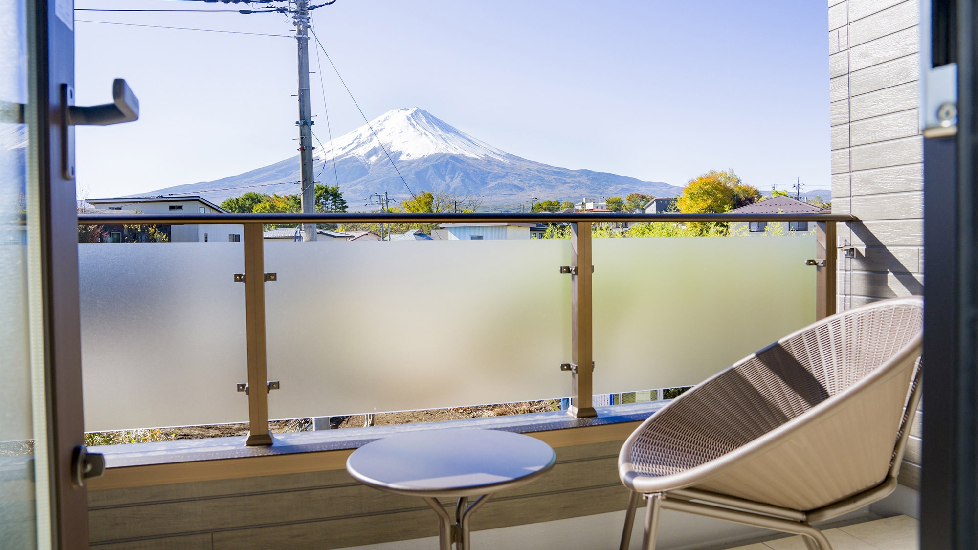 【LUXDAYSセール】【スタンダード】富士山ビューのテラス付きメゾネットコンドミニアムを独占