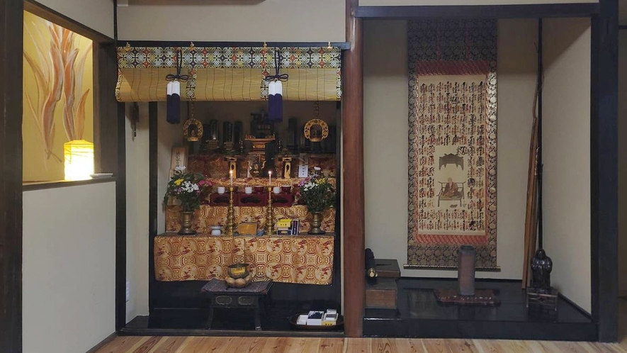 仏間 ・Buddha room