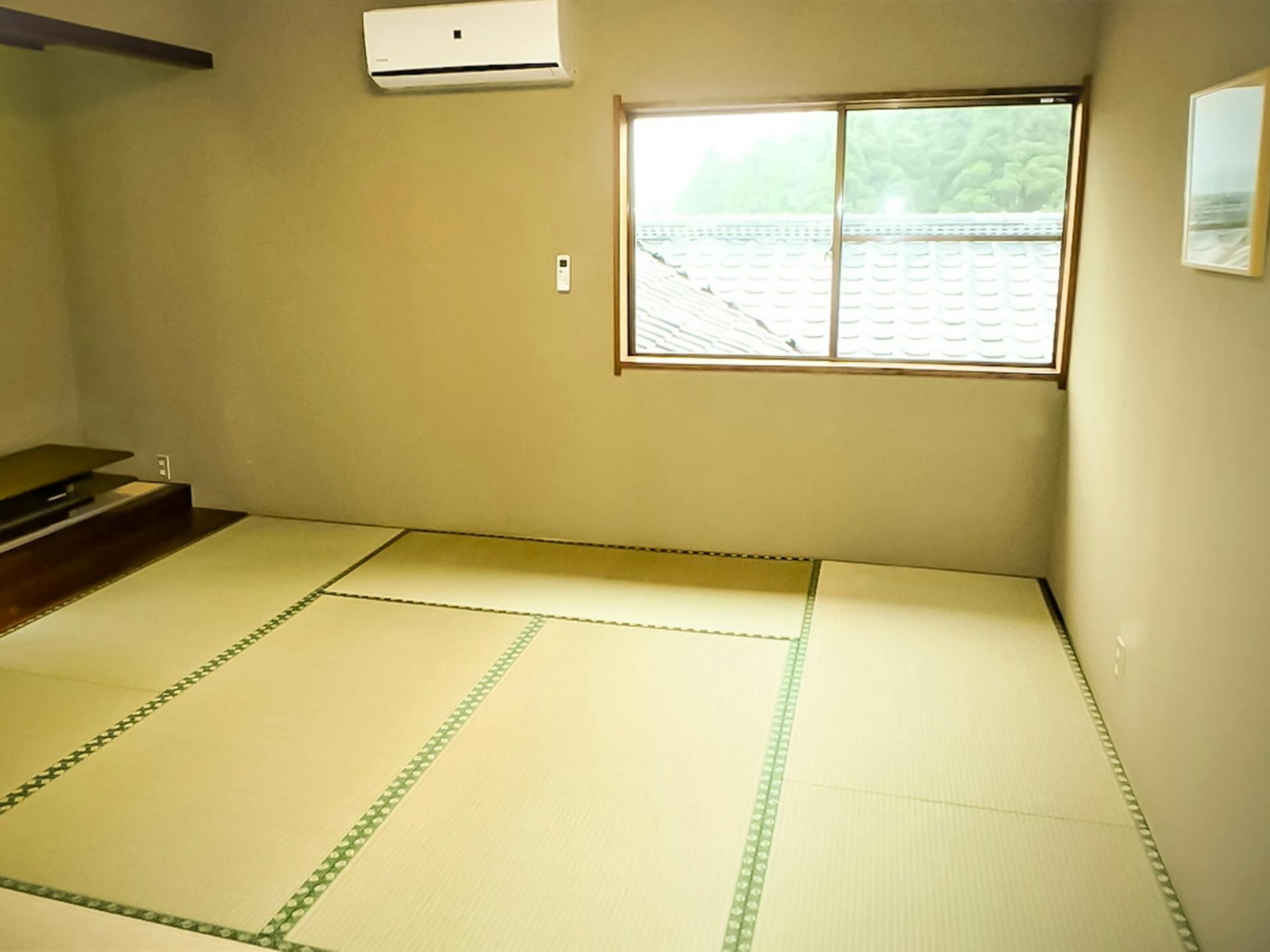 ・机を収納sすると、広々とお寛ぎいただけます